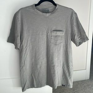 Faherty Sunwashed Pocket Tee - Men’s Small